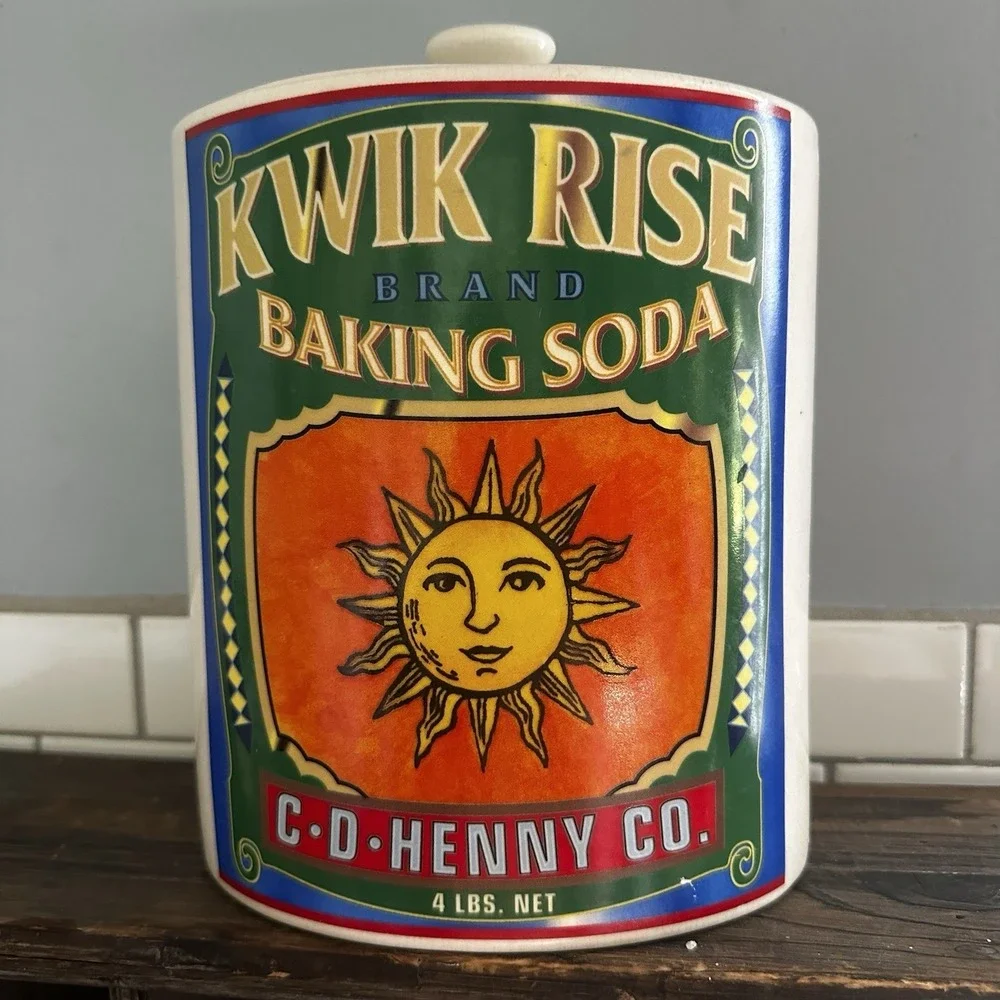 Vintage Roshco Corner Grocery Kwik Rise Baking Soda Celestial Sun Storage Jar